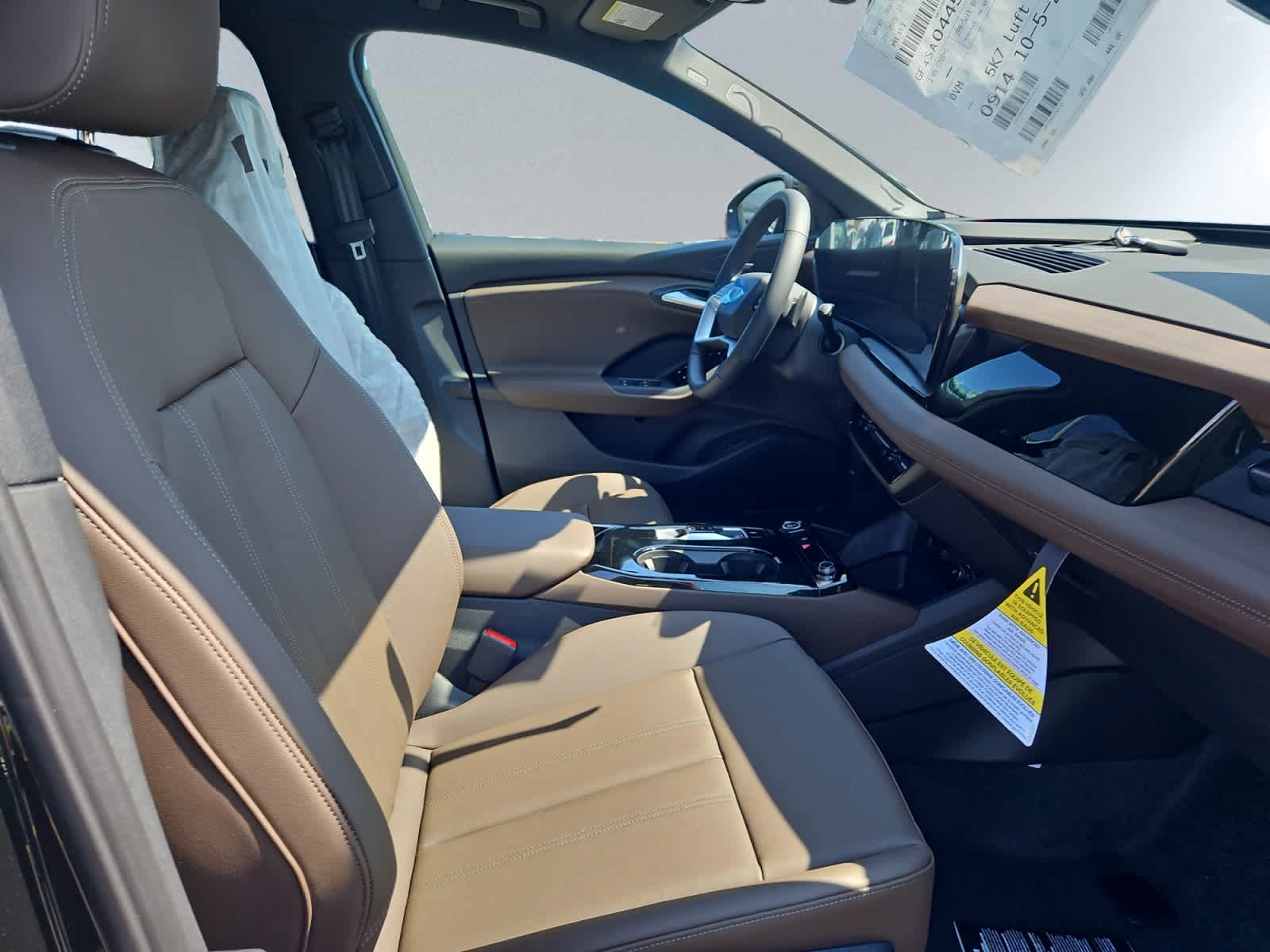 new 2025 Audi Q6 e-tron car, priced at $73,580