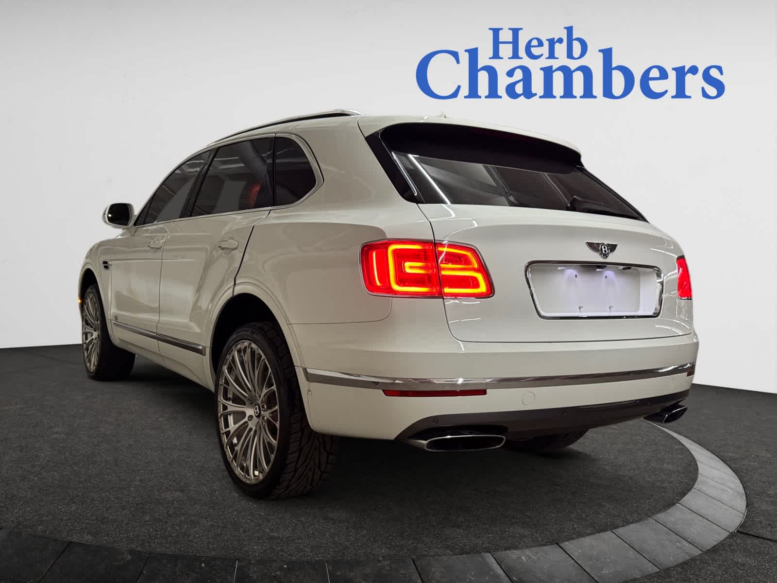 used 2017 Bentley Bentayga car, priced at $76,998