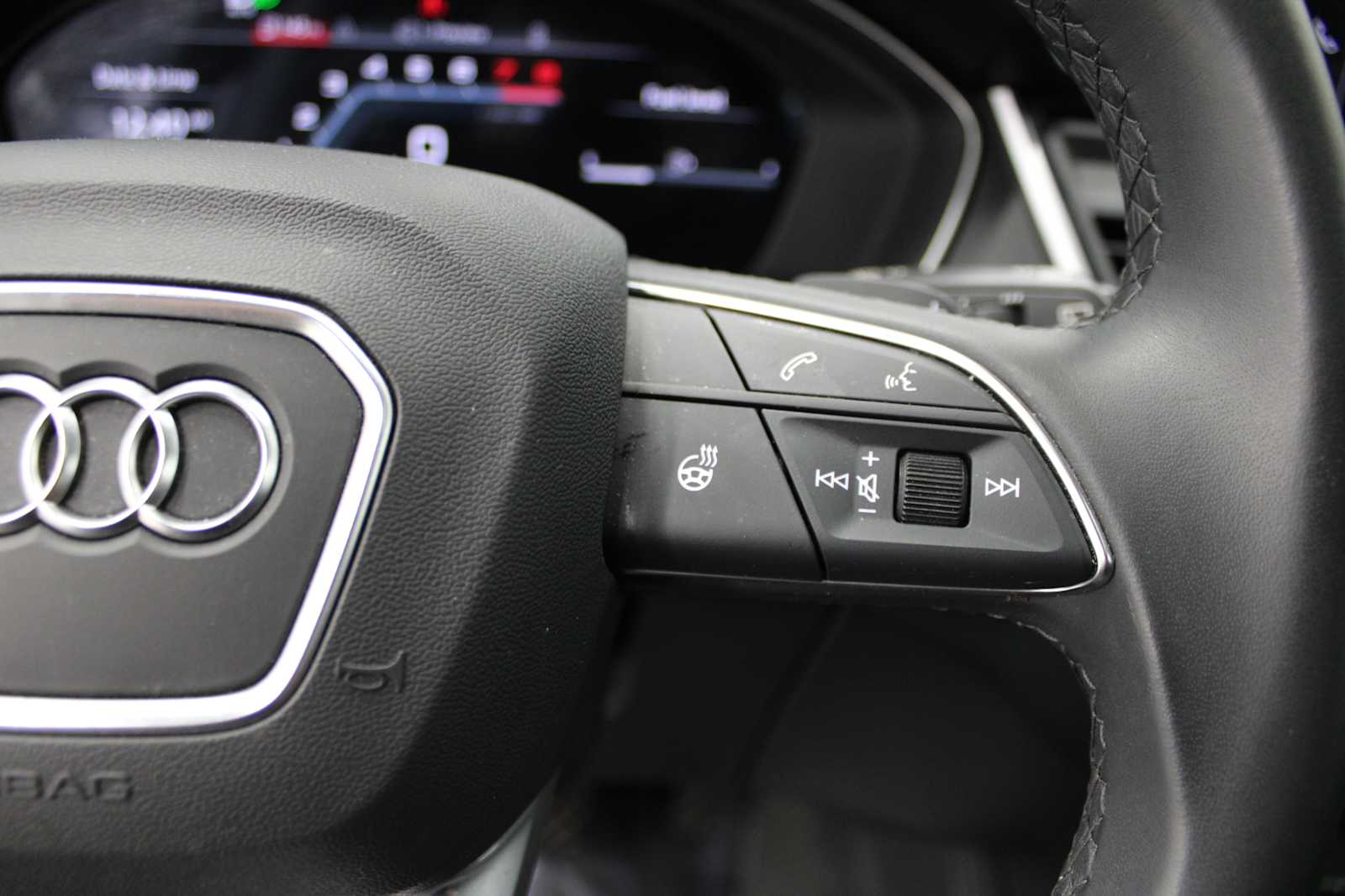 used 2024 Audi Q5 car, priced at $36,998