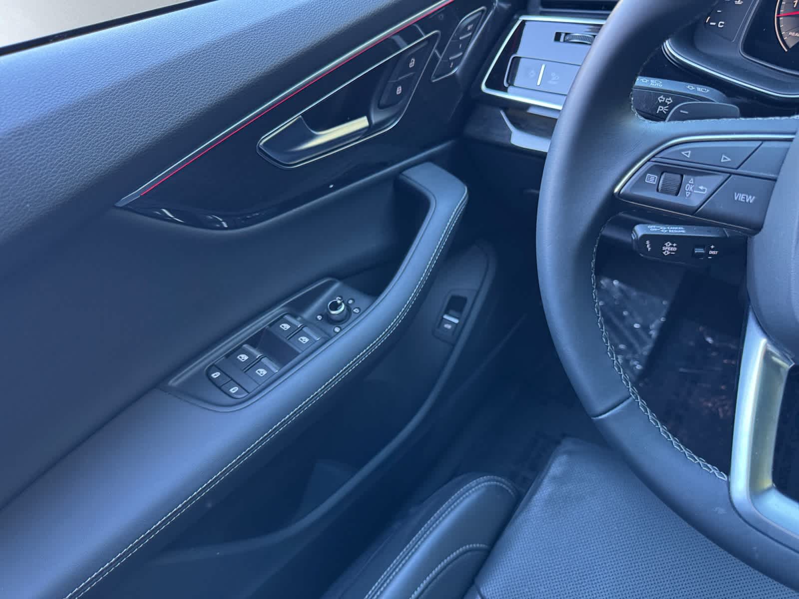 used 2025 Audi Q7 car, priced at $66,998