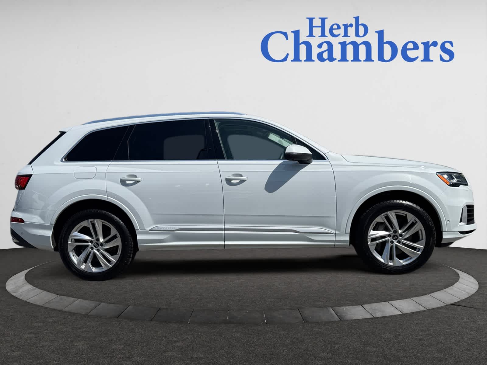used 2022 Audi Q7 car, priced at $39,598