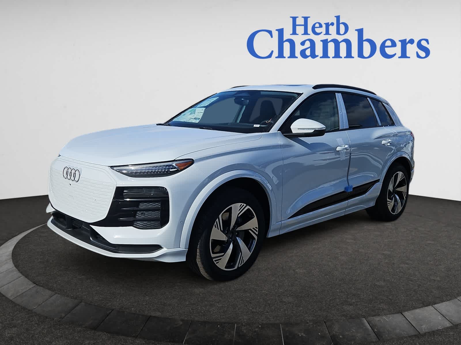 new 2025 Audi Q6 e-tron car, priced at $76,350