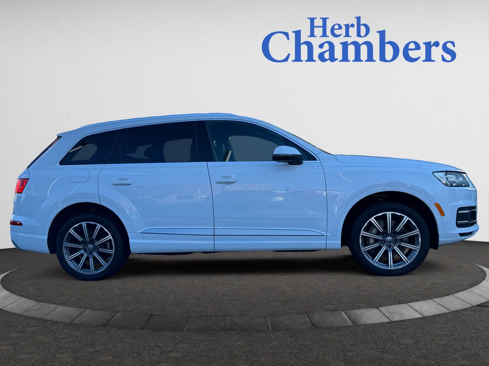 used 2019 Audi Q7 car, priced at $28,798