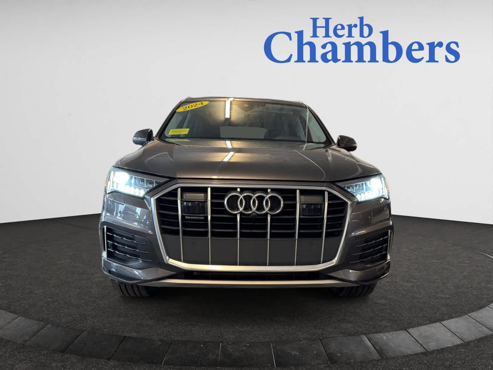 used 2024 Audi Q7 car, priced at $48,998