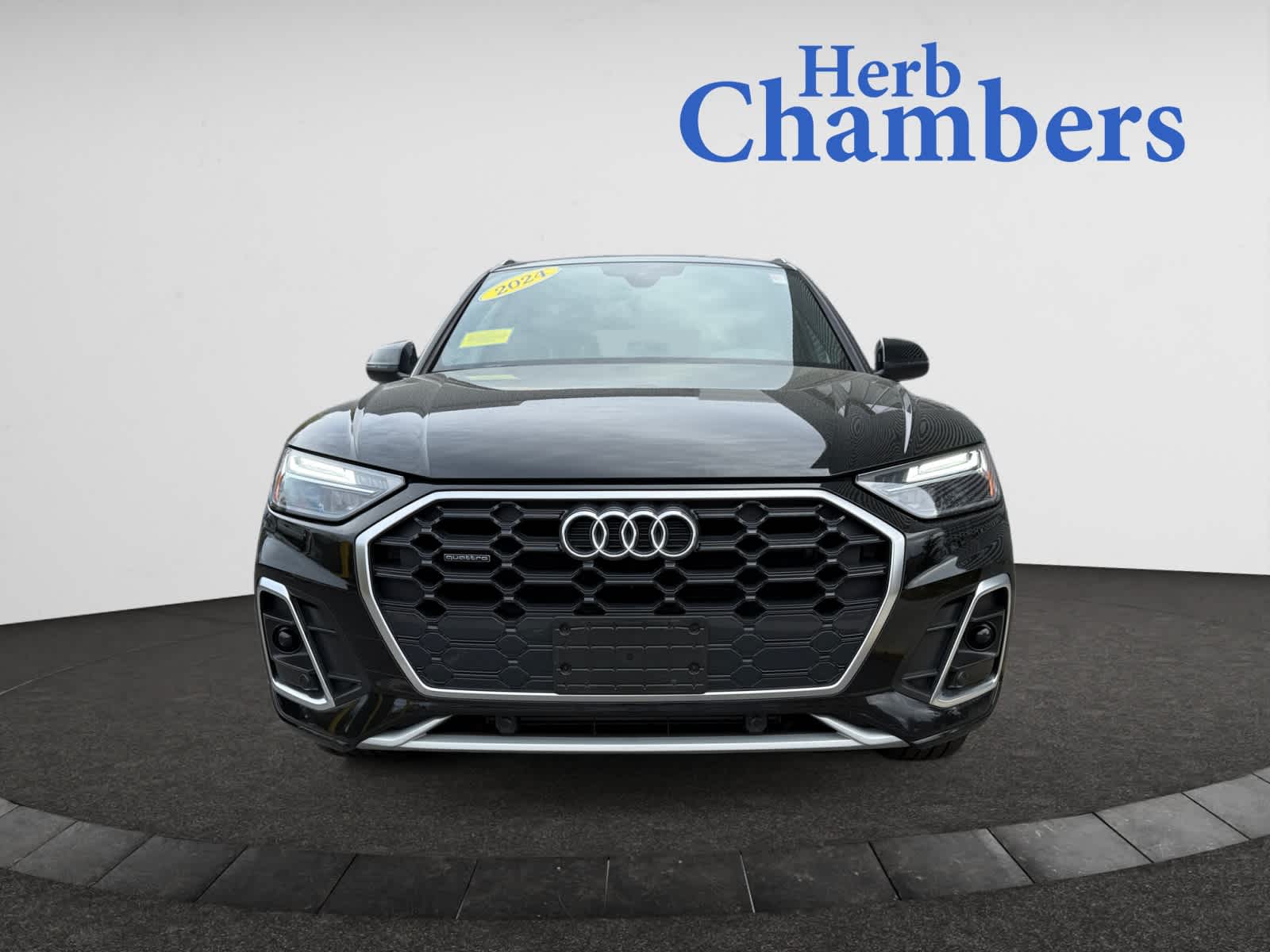 used 2024 Audi Q5 car, priced at $42,998