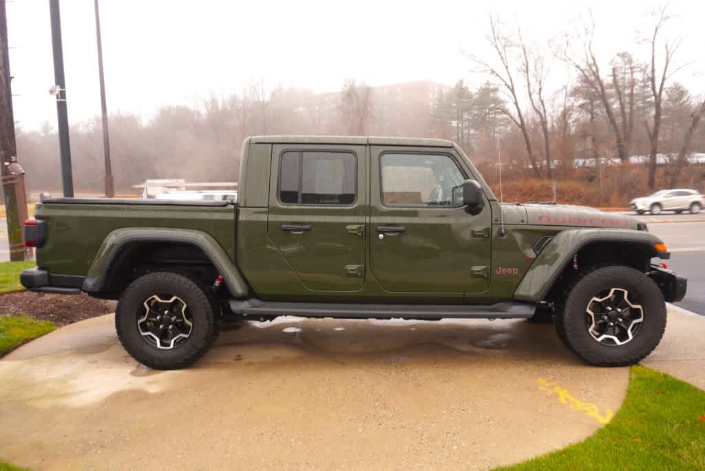 used 2021 Jeep Gladiator car, priced at $33,998