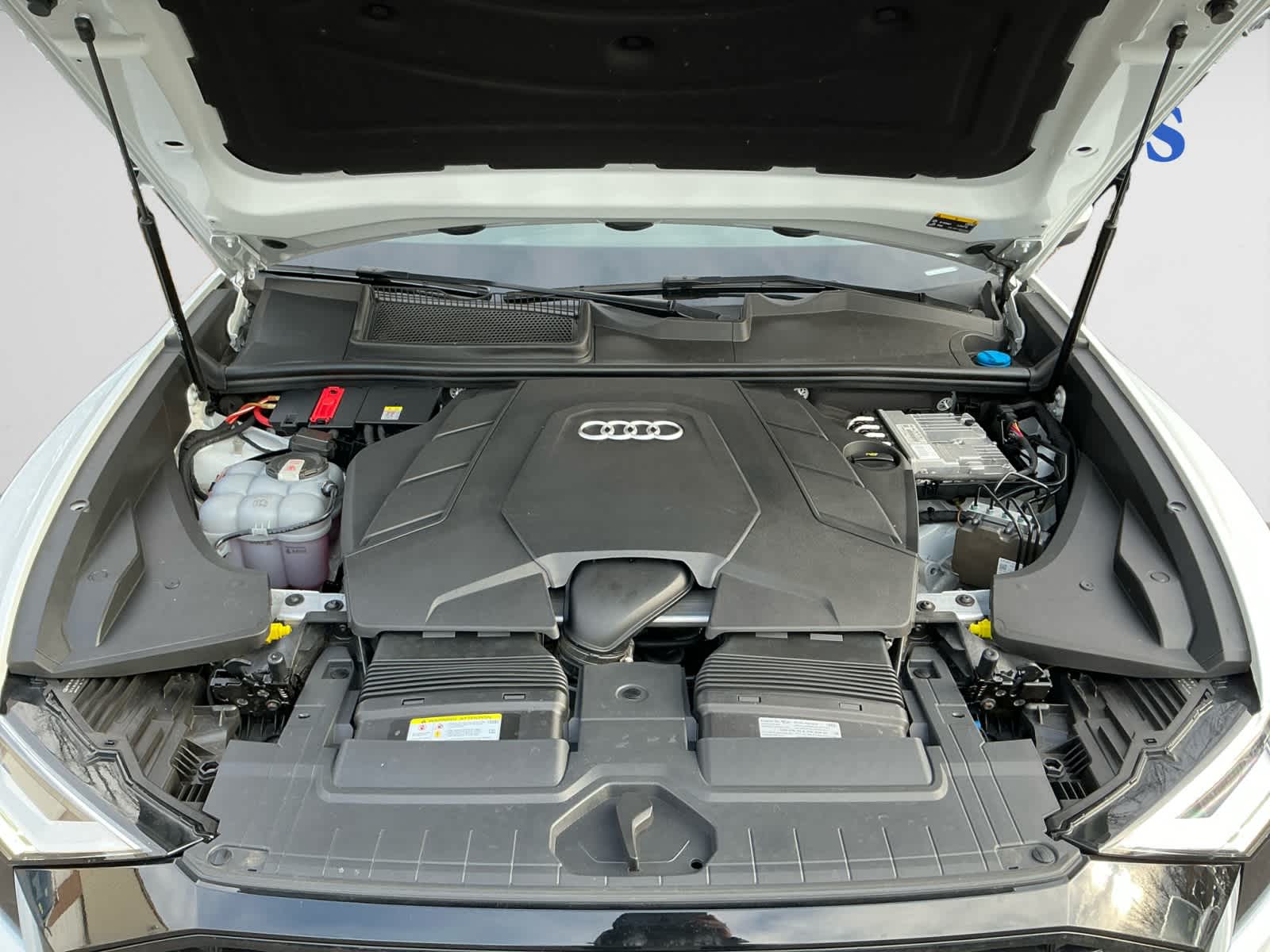 used 2021 Audi Q8 car, priced at $45,098