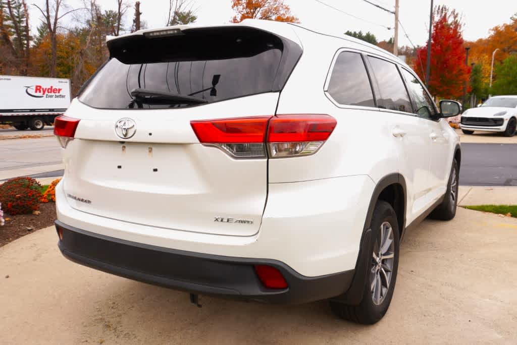 used 2019 Toyota Highlander car, priced at $25,998