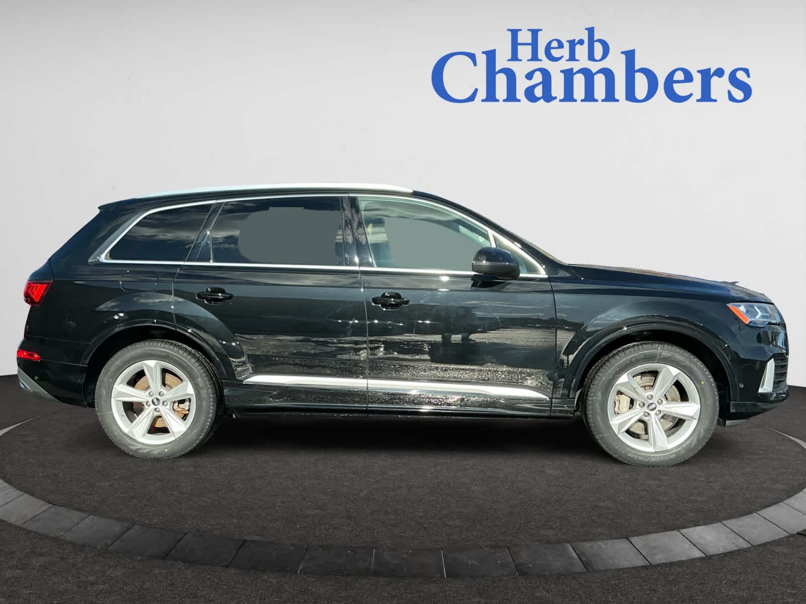 used 2022 Audi Q7 car, priced at $39,998