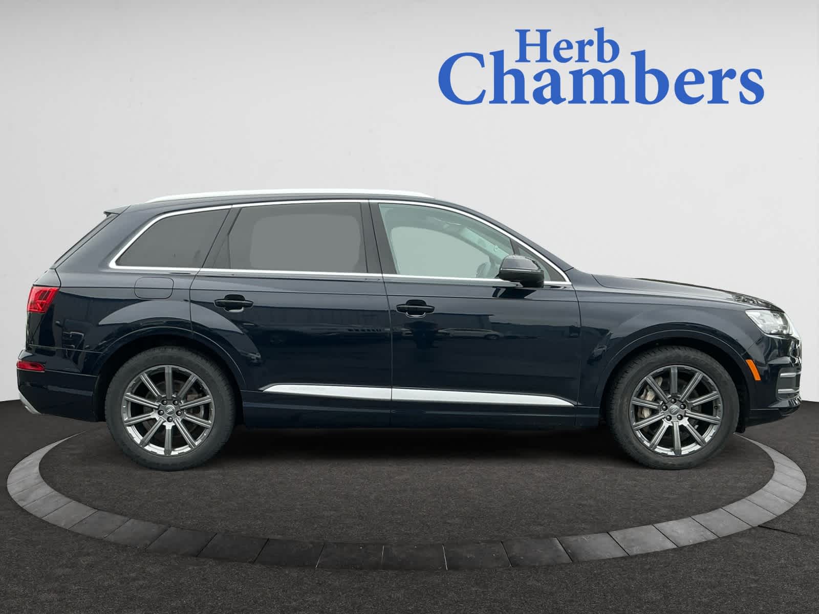 used 2017 Audi Q7 car, priced at $21,998