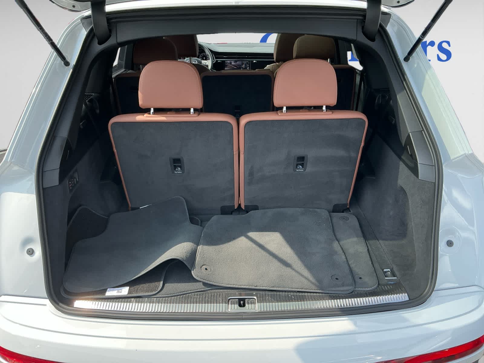 used 2025 Audi Q7 car, priced at $58,498