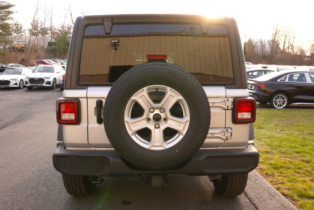 used 2022 Jeep Wrangler car, priced at $33,998