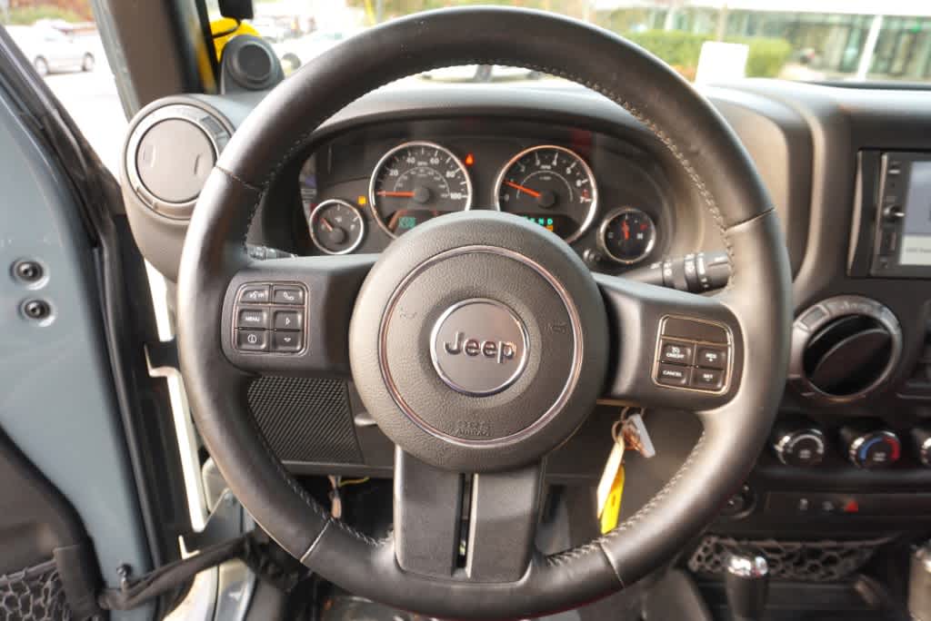 used 2014 Jeep Wrangler Unlimited car, priced at $17,998