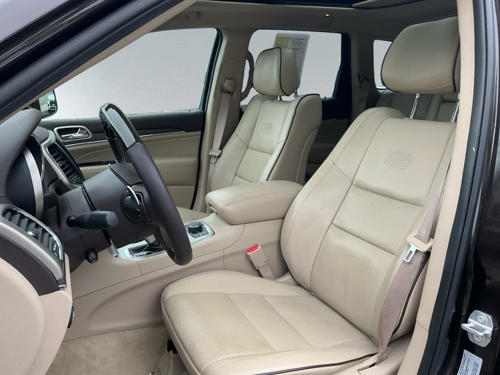 used 2017 Jeep Grand Cherokee car, priced at $21,998