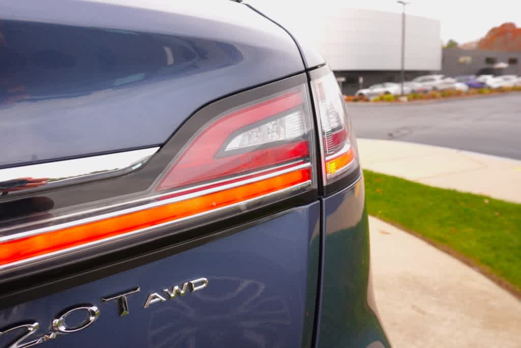 used 2019 Lincoln Nautilus car, priced at $25,888