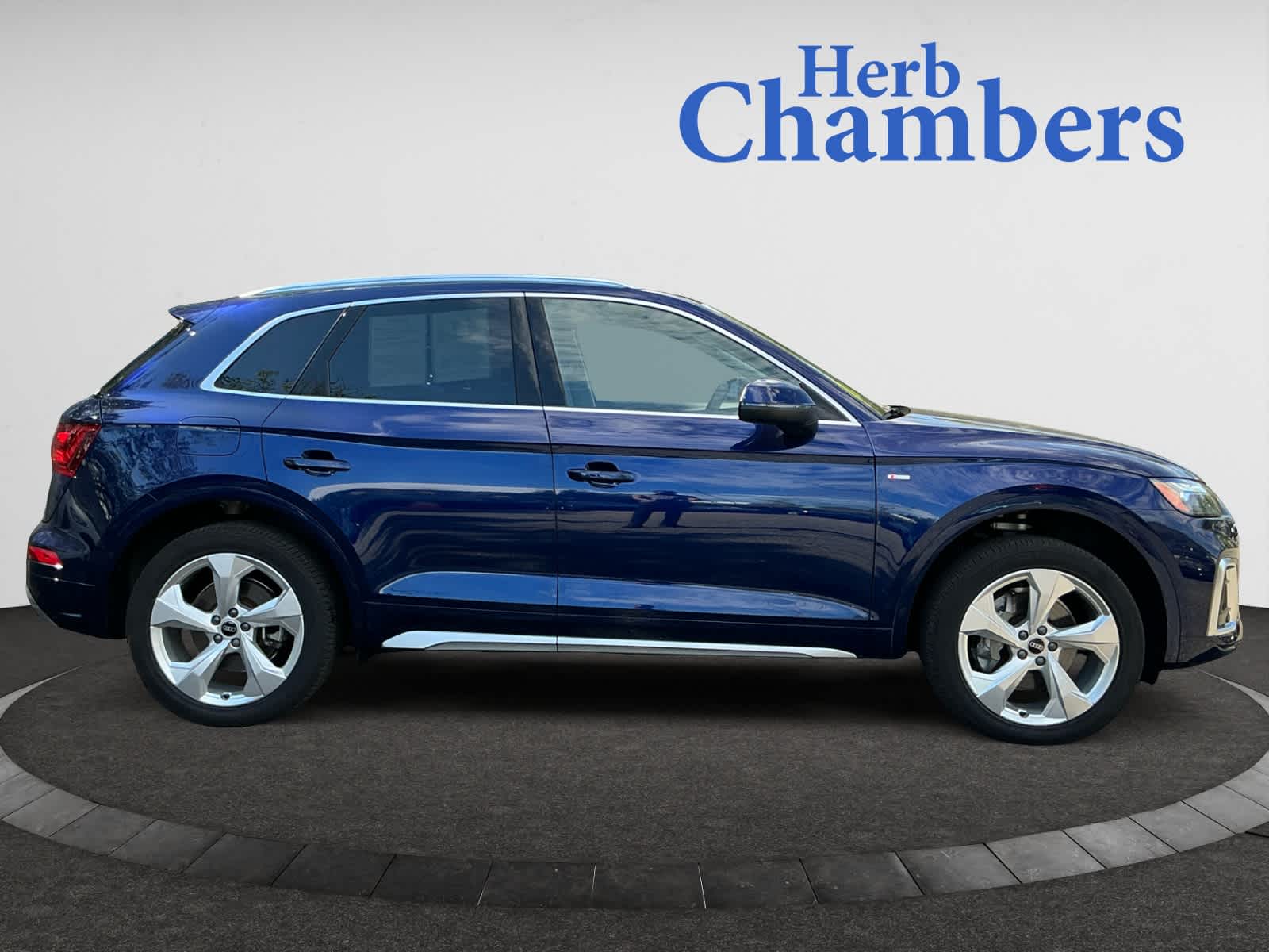 used 2022 Audi Q5 car, priced at $34,498