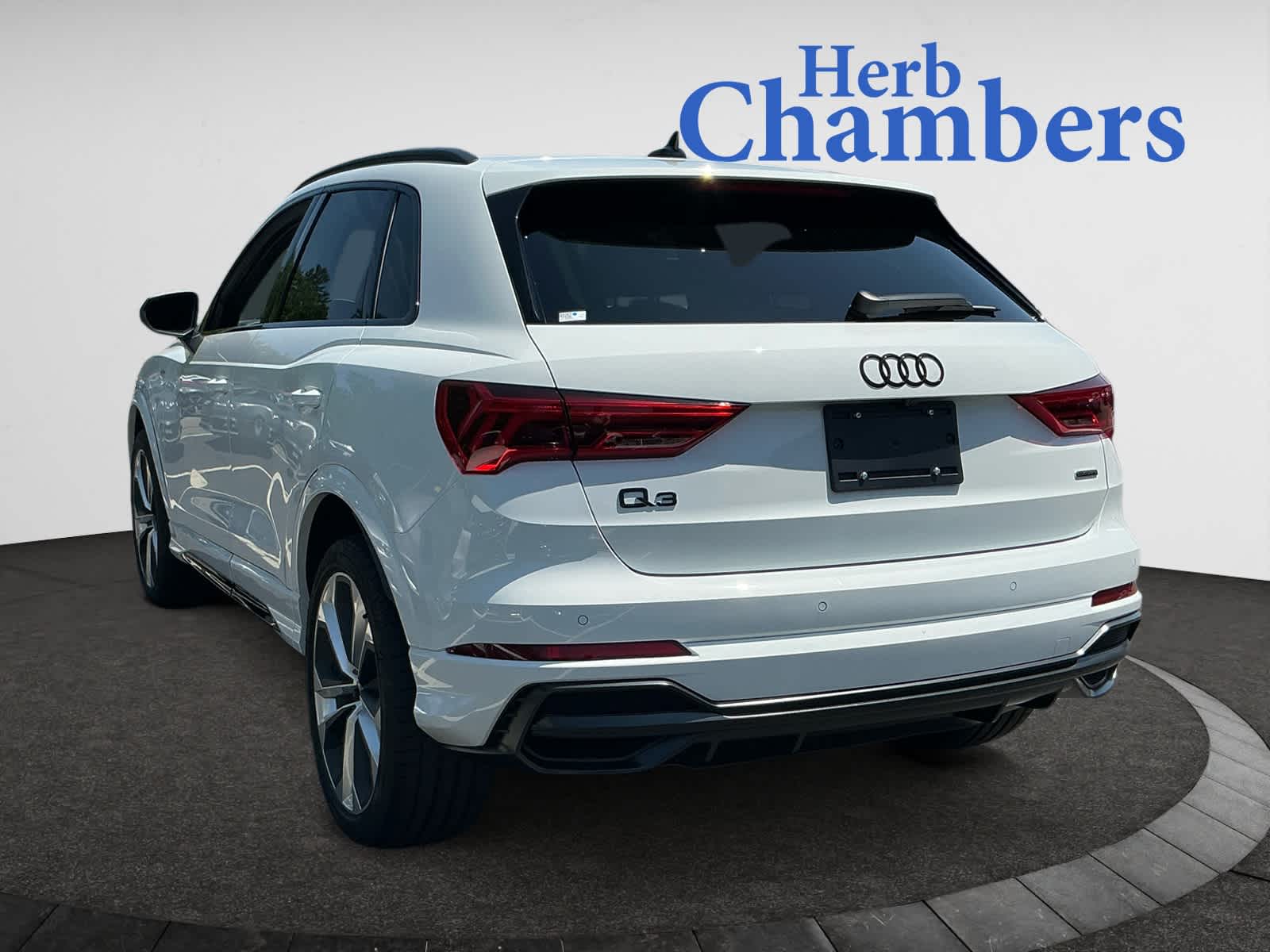 used 2022 Audi Q3 car, priced at $33,998