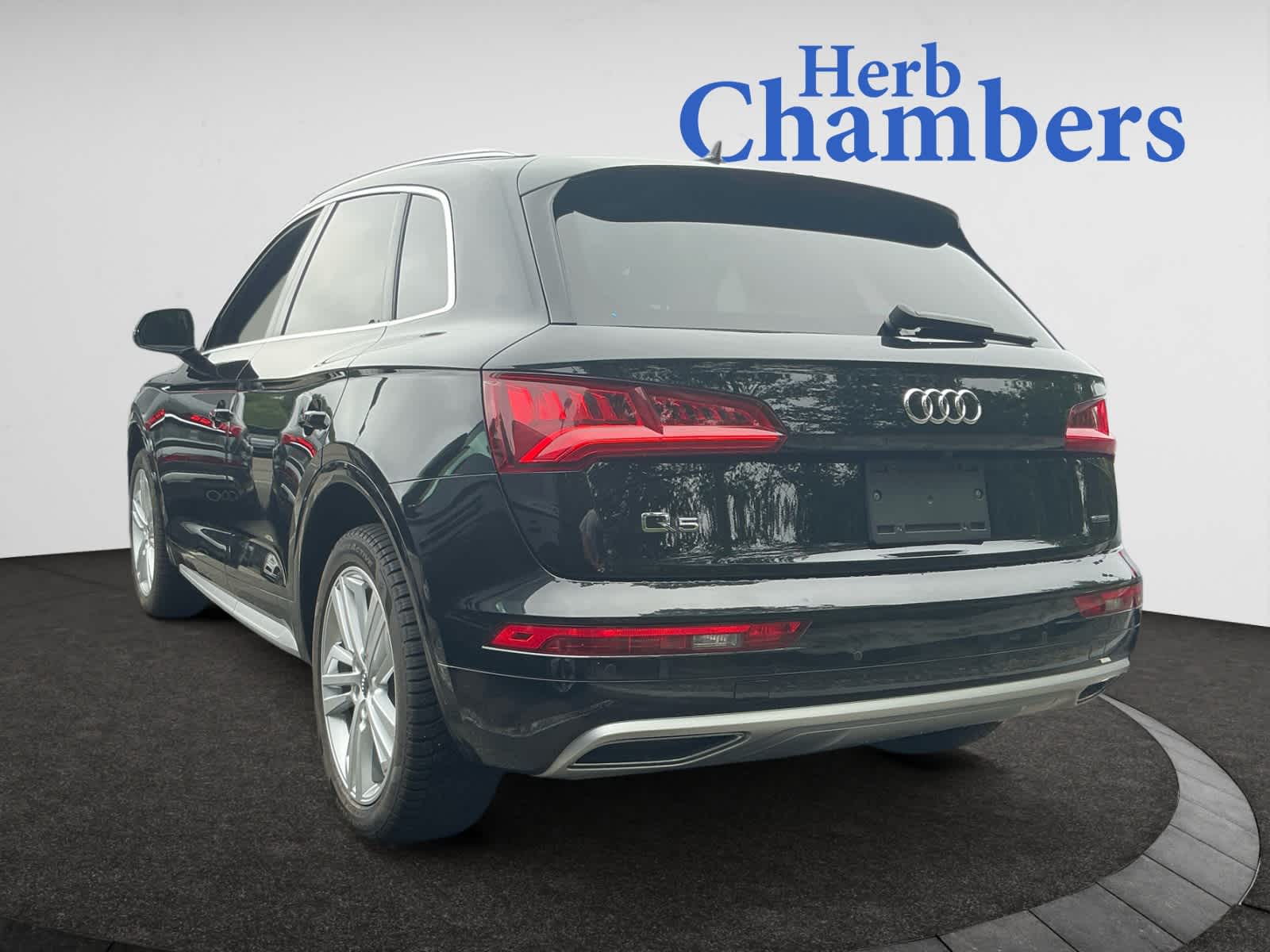 used 2020 Audi Q5 car, priced at $29,998