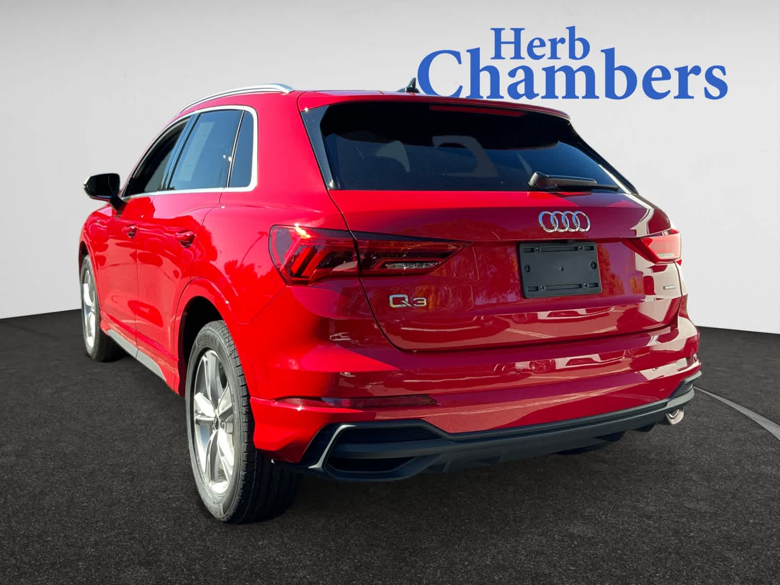 used 2023 Audi Q3 car, priced at $28,999