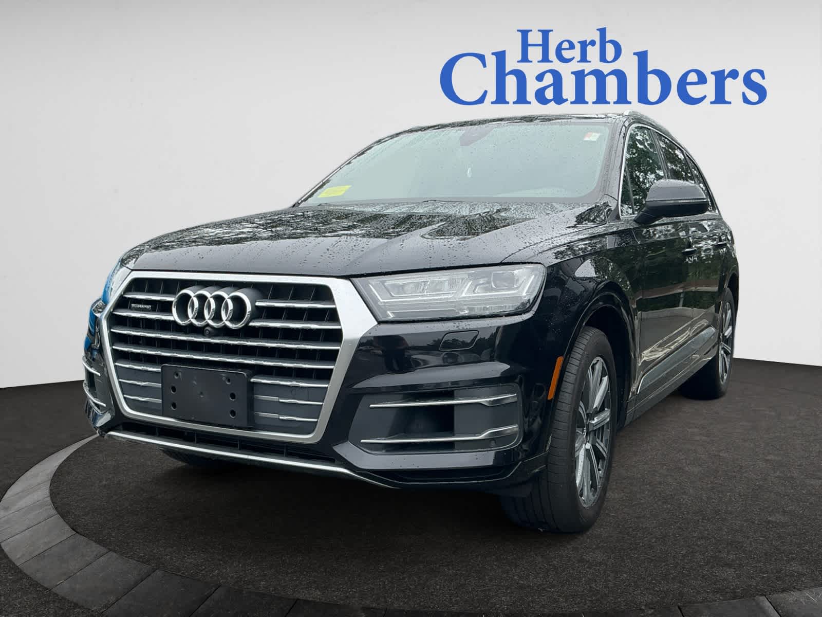 used 2019 Audi Q7 car, priced at $24,998