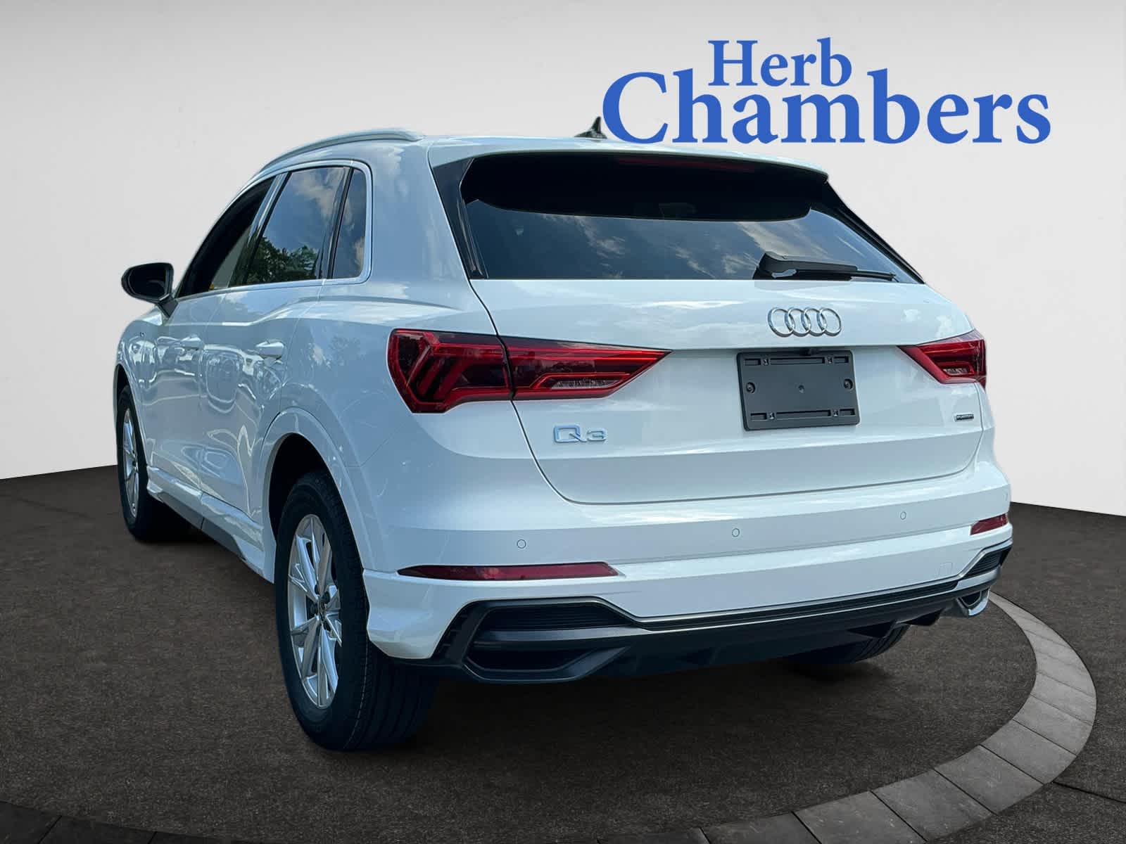 used 2022 Audi Q3 car, priced at $31,998