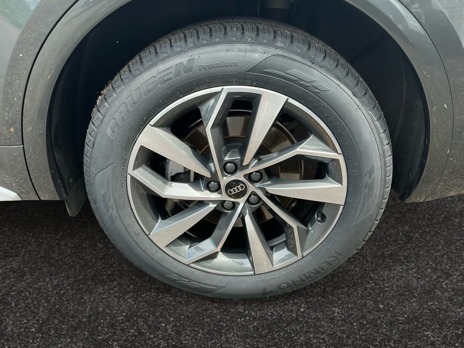 used 2023 Audi Q5 Sportback car, priced at $40,998