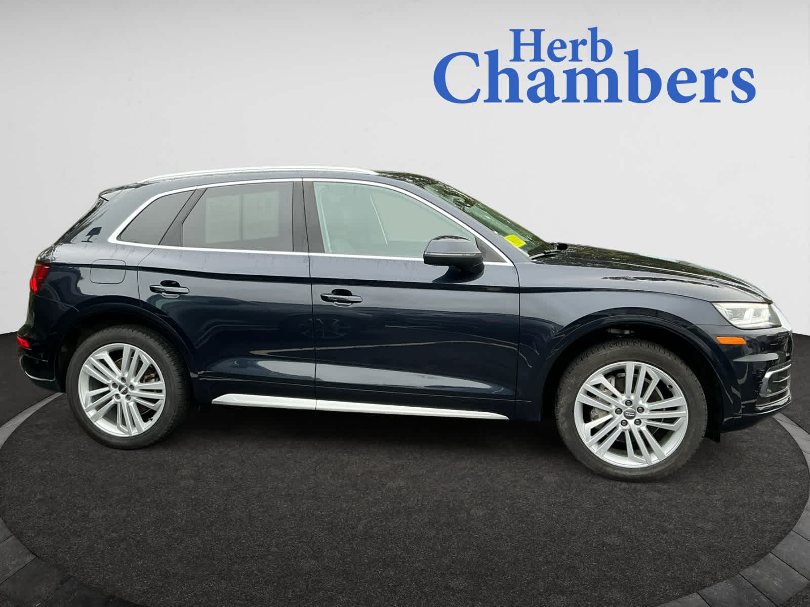 used 2020 Audi Q5 car, priced at $23,498