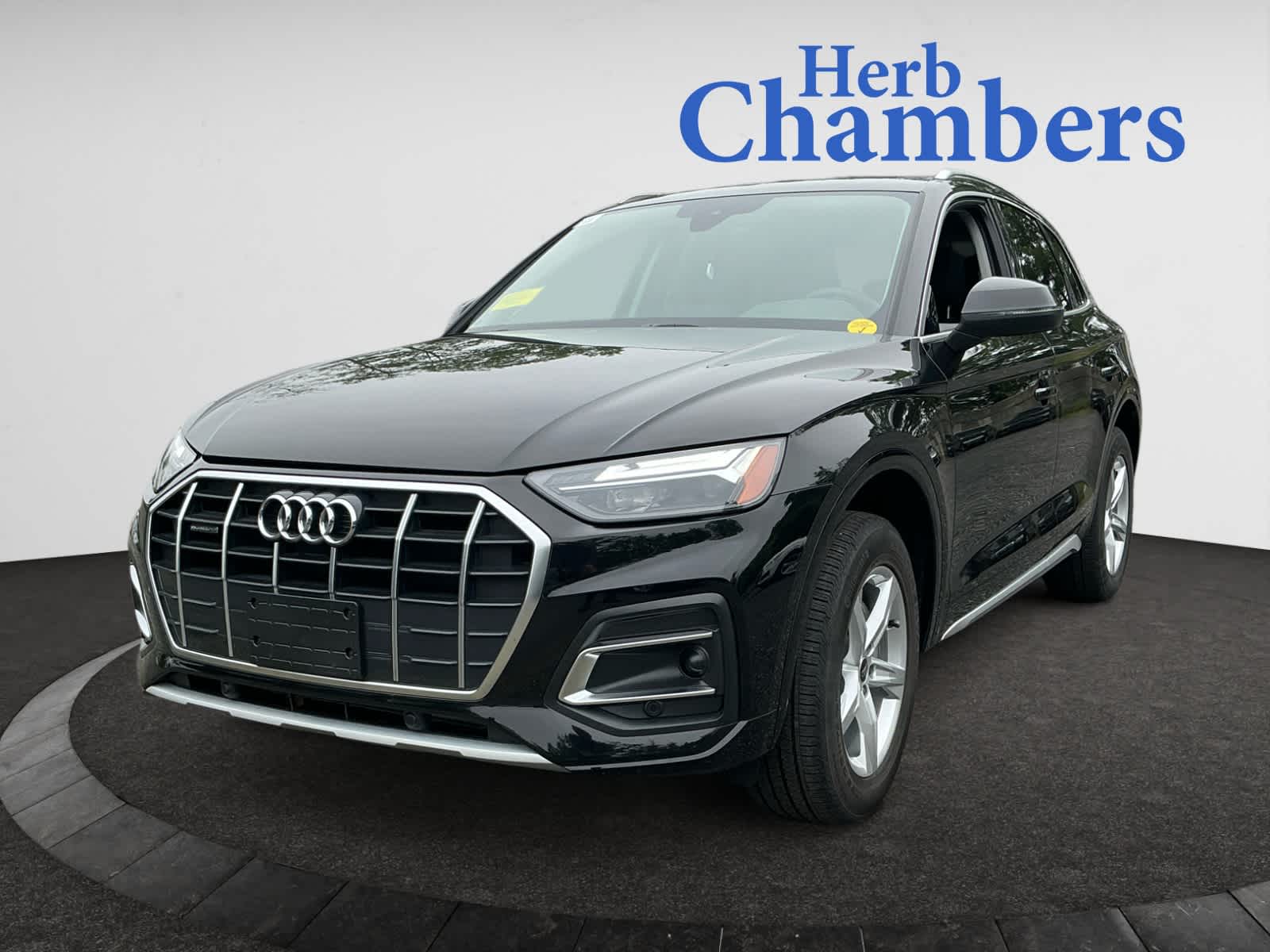 used 2023 Audi Q5 car, priced at $35,998