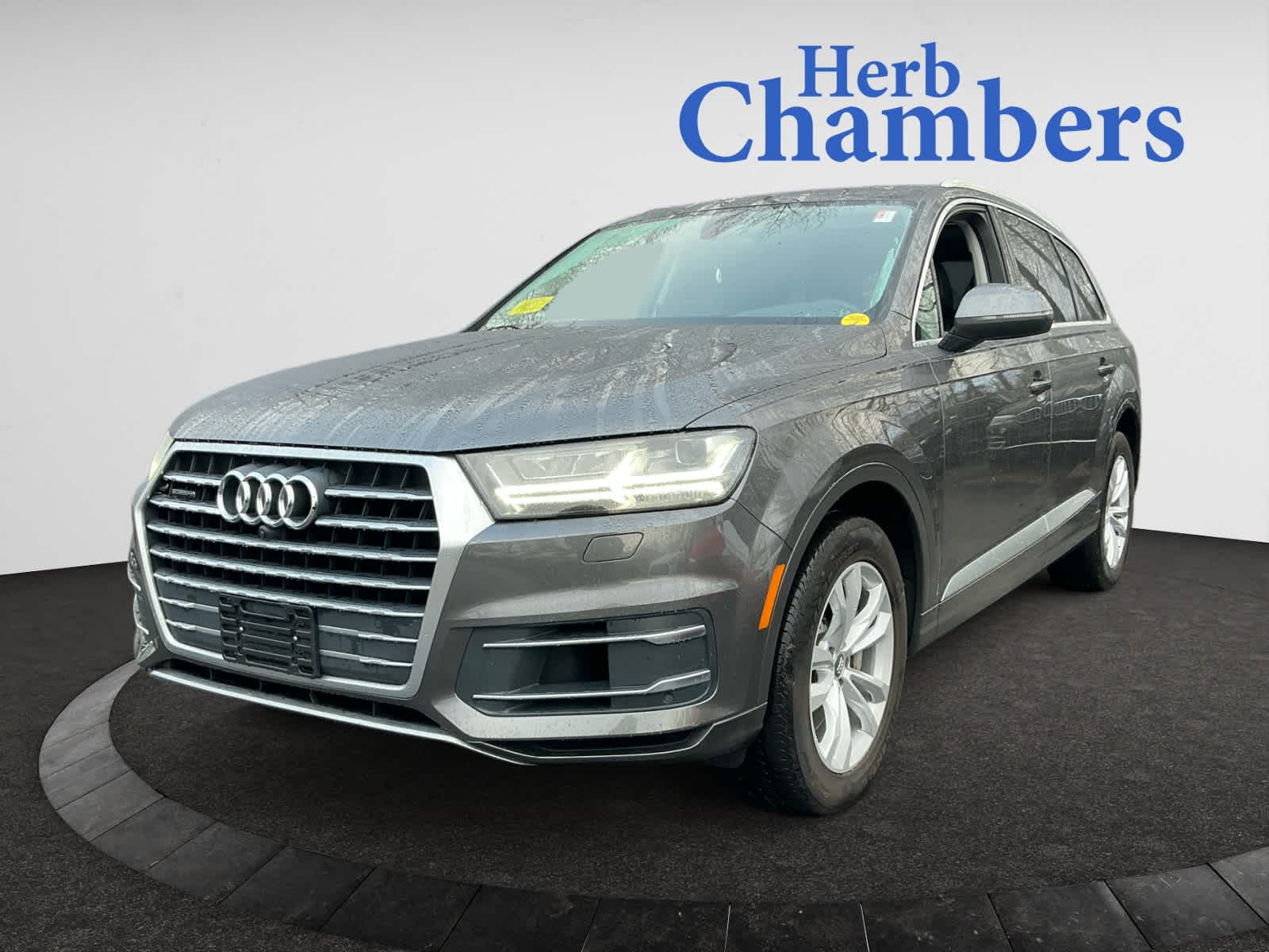 used 2019 Audi Q7 car, priced at $28,998