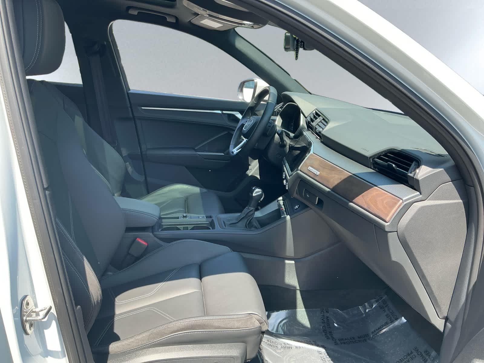 used 2022 Audi Q3 car, priced at $33,998