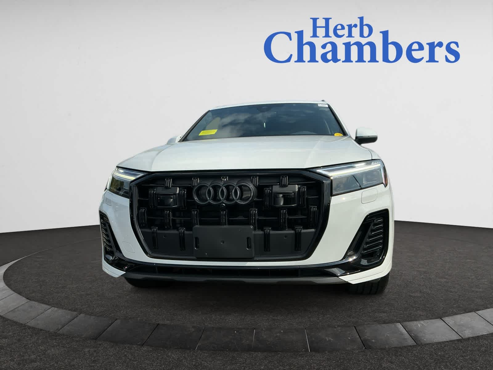 used 2025 Audi Q7 car, priced at $58,498