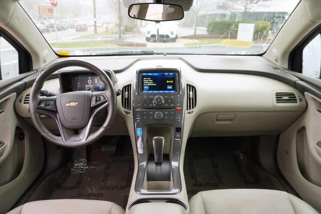 used 2013 Chevrolet Volt car, priced at $8,998