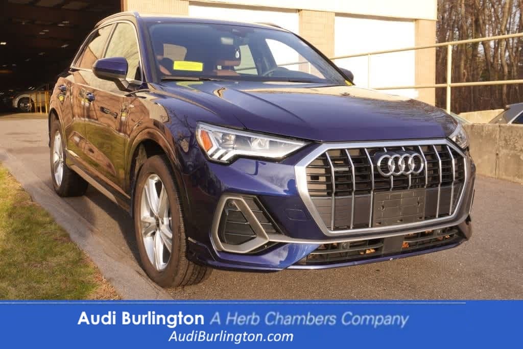 used 2021 Audi Q3 car, priced at $27,498