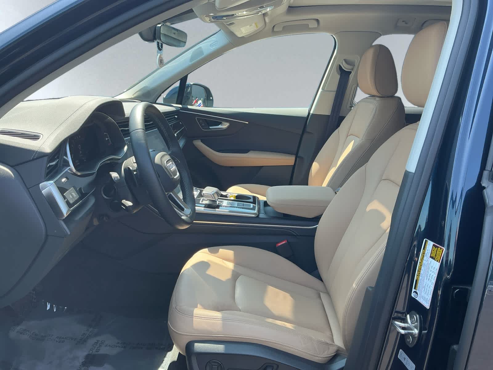 used 2025 Audi Q7 car, priced at $63,998