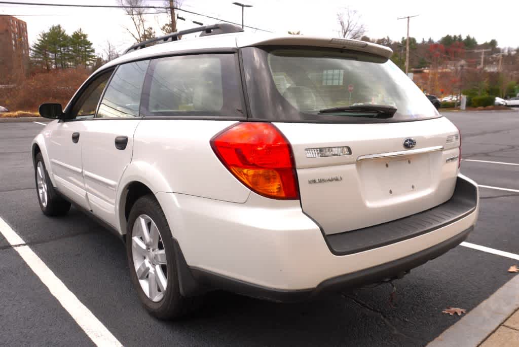 used 2007 Subaru Outback car, priced at $6,998