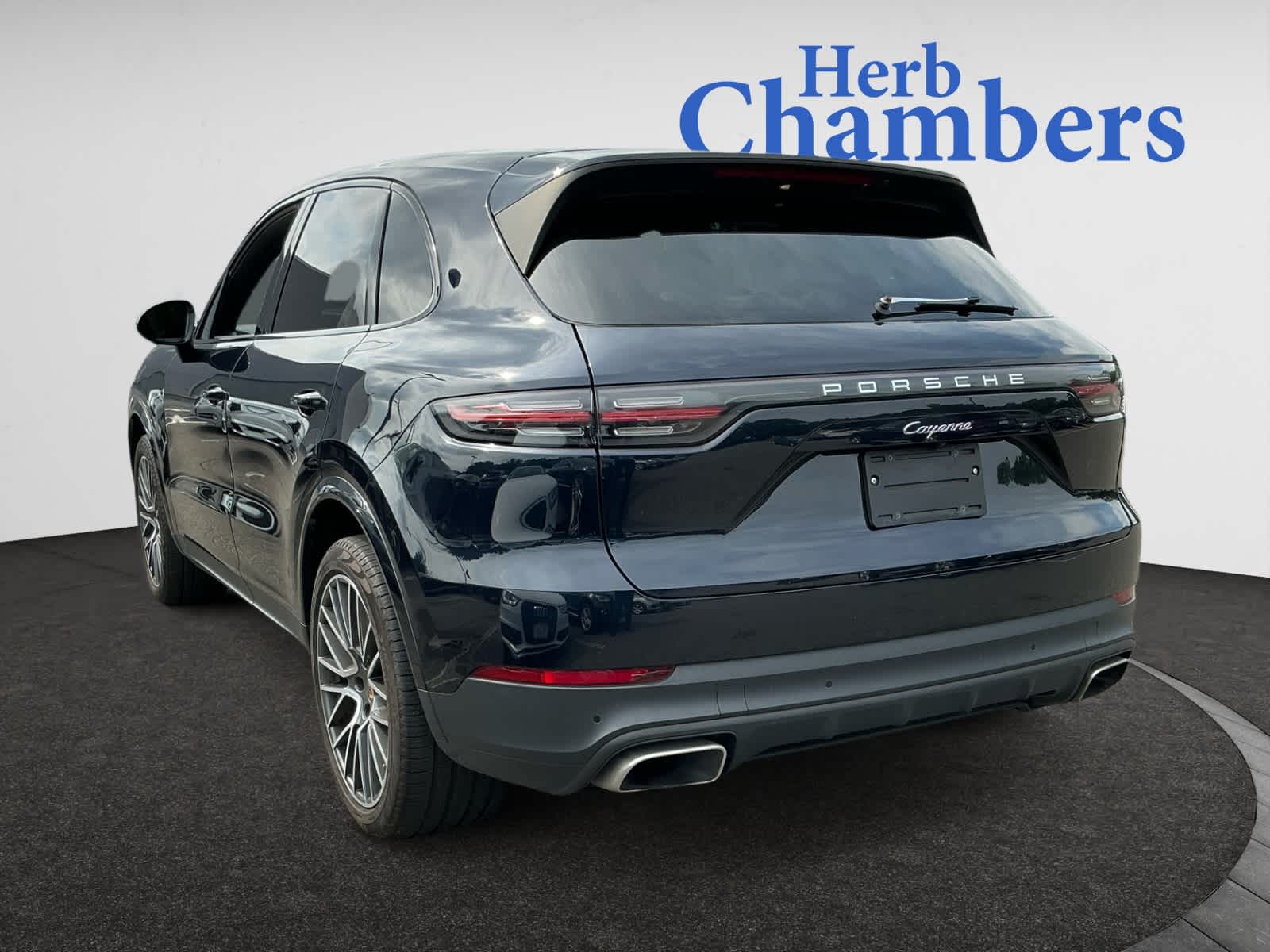 used 2020 Porsche Cayenne car, priced at $32,998
