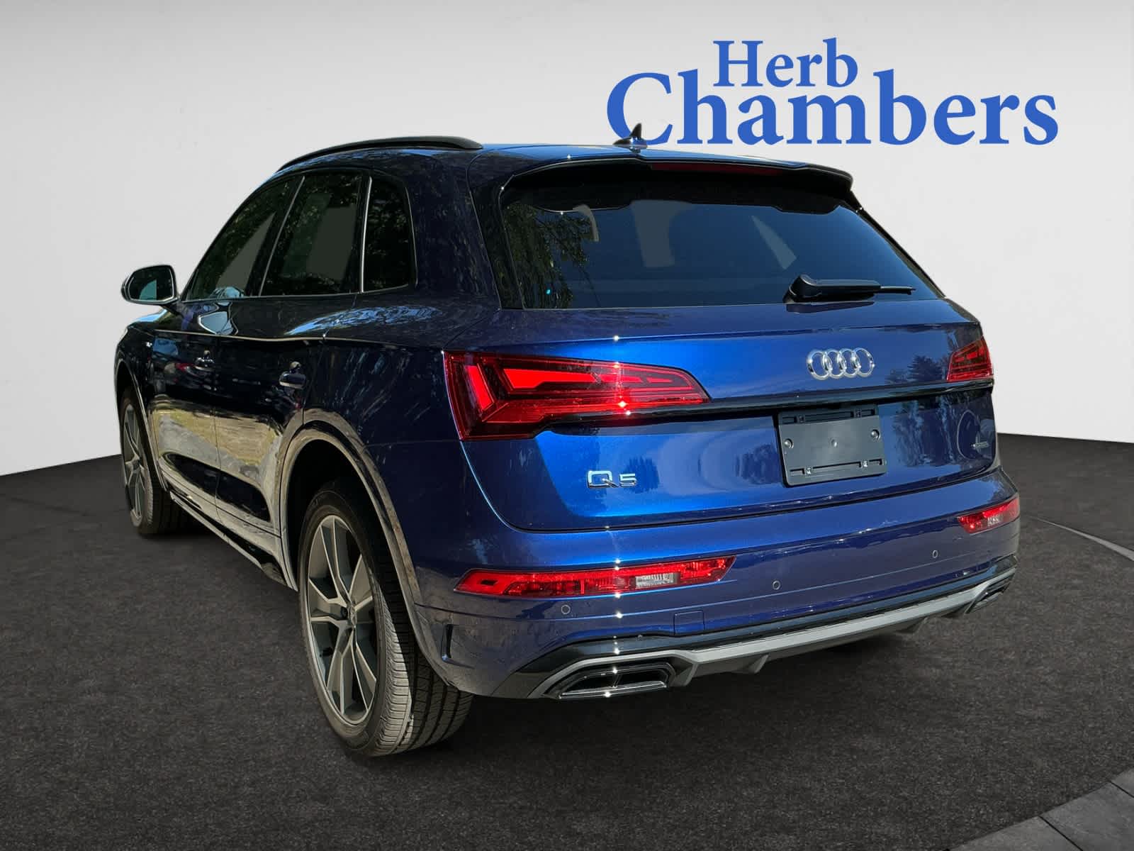 used 2025 Audi Q5 car, priced at $45,499