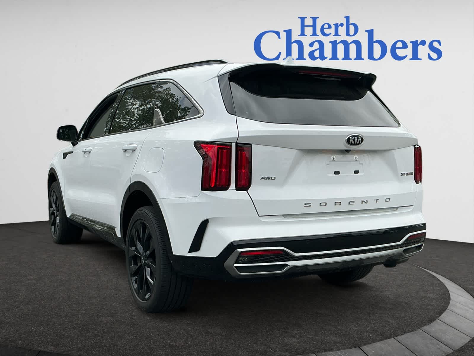 used 2021 Kia Sorento car, priced at $24,498