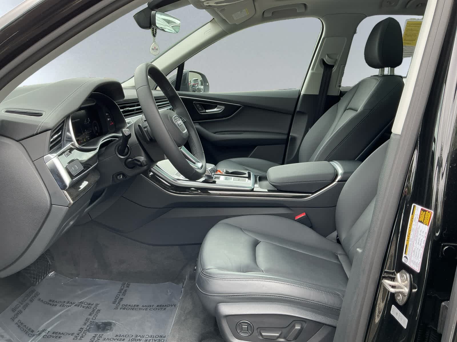 used 2023 Audi Q7 car, priced at $45,998