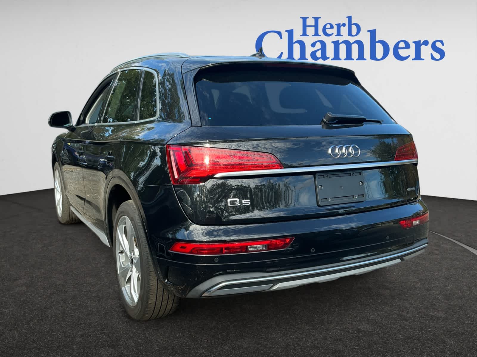 used 2021 Audi Q5 car, priced at $22,799