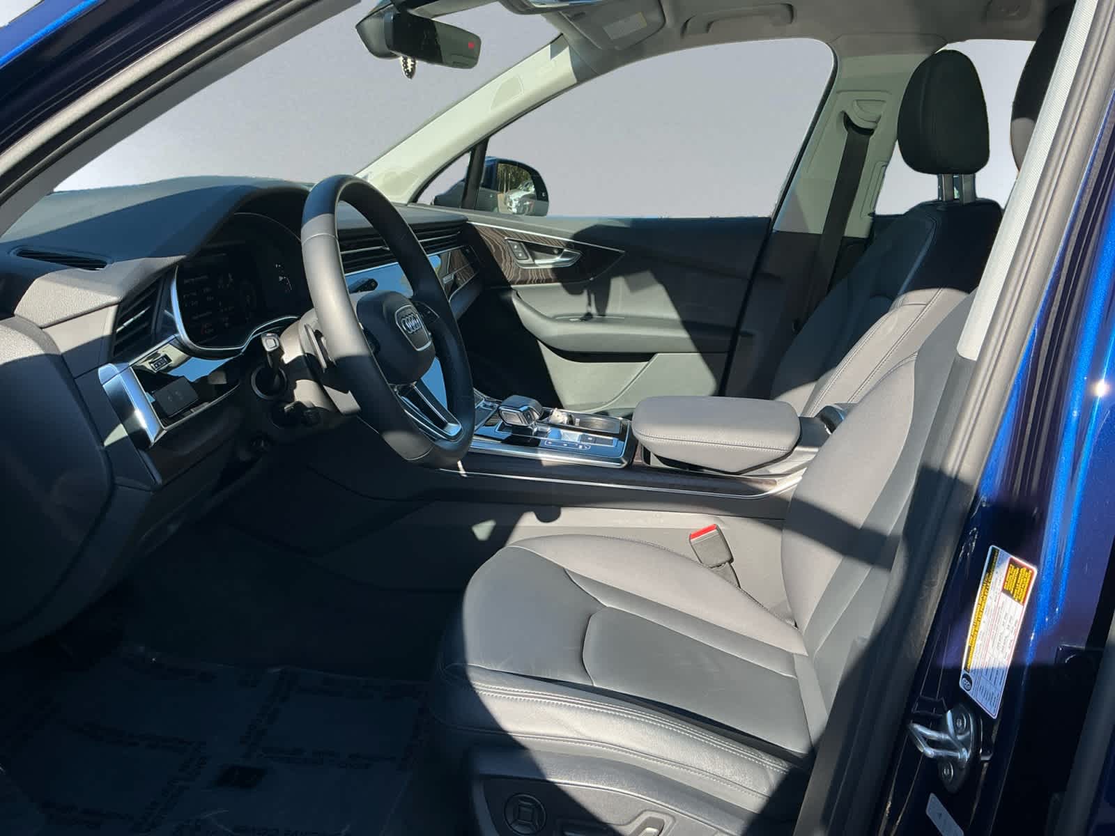 used 2022 Audi Q7 car, priced at $39,999