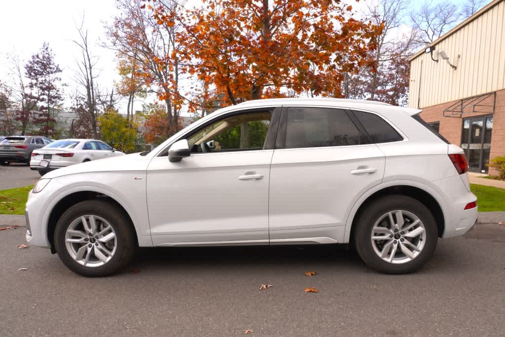 used 2024 Audi Q5 car, priced at $45,498