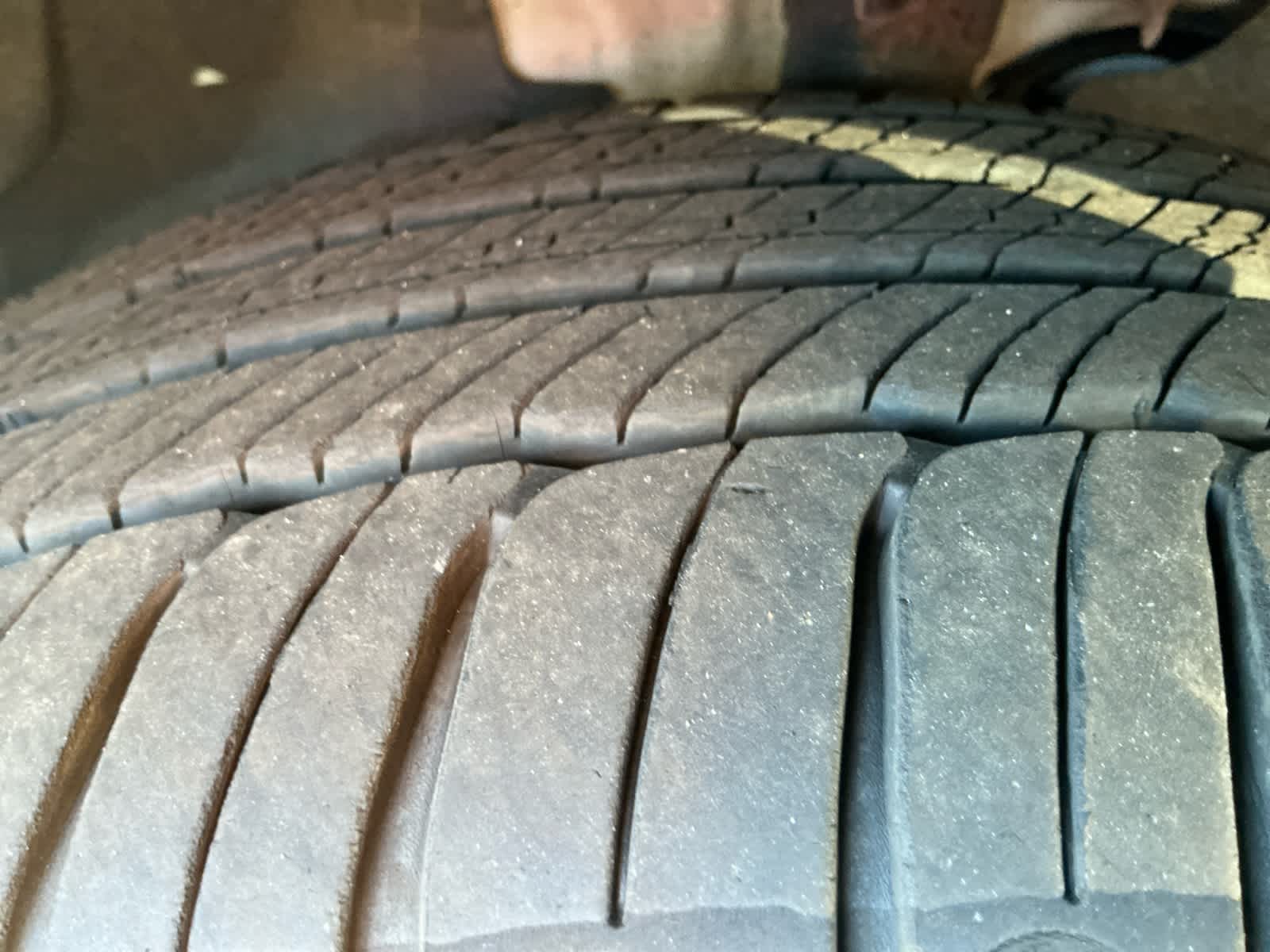 used 2019 Volvo XC40 car, priced at $19,899