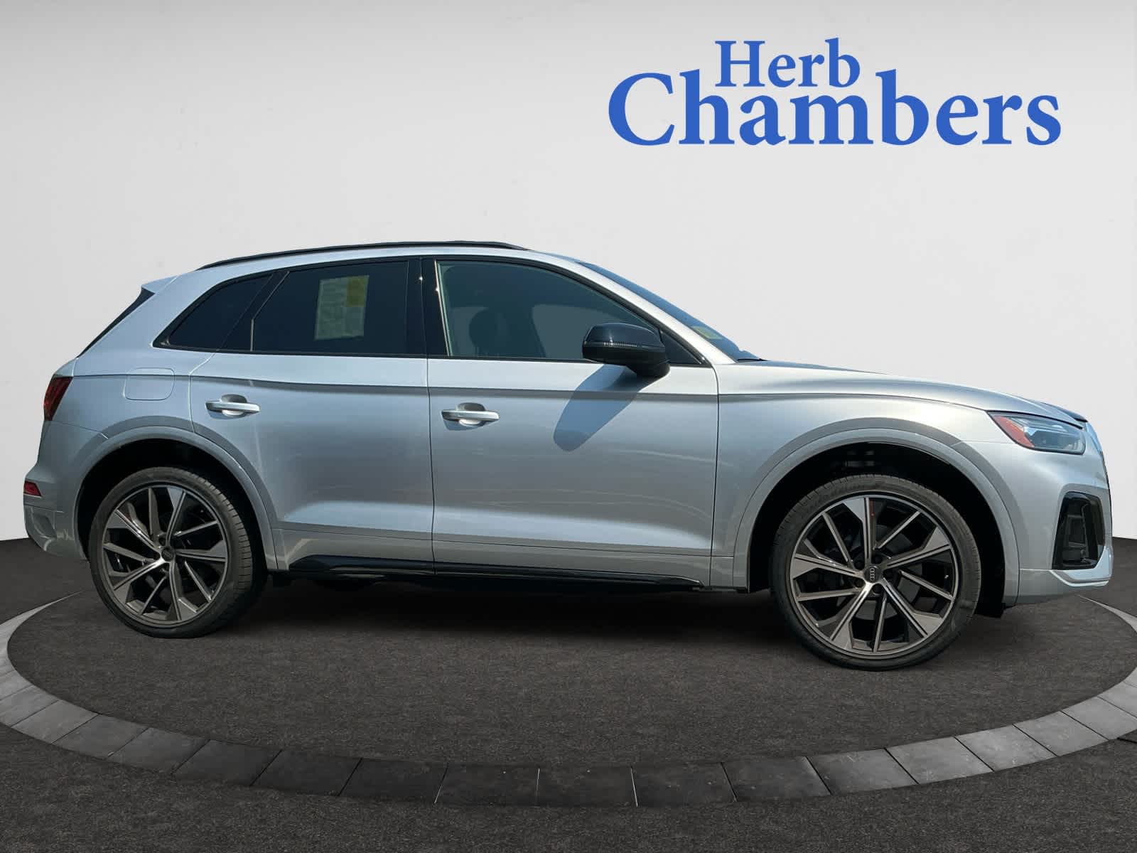 used 2024 Audi SQ5 car, priced at $55,998