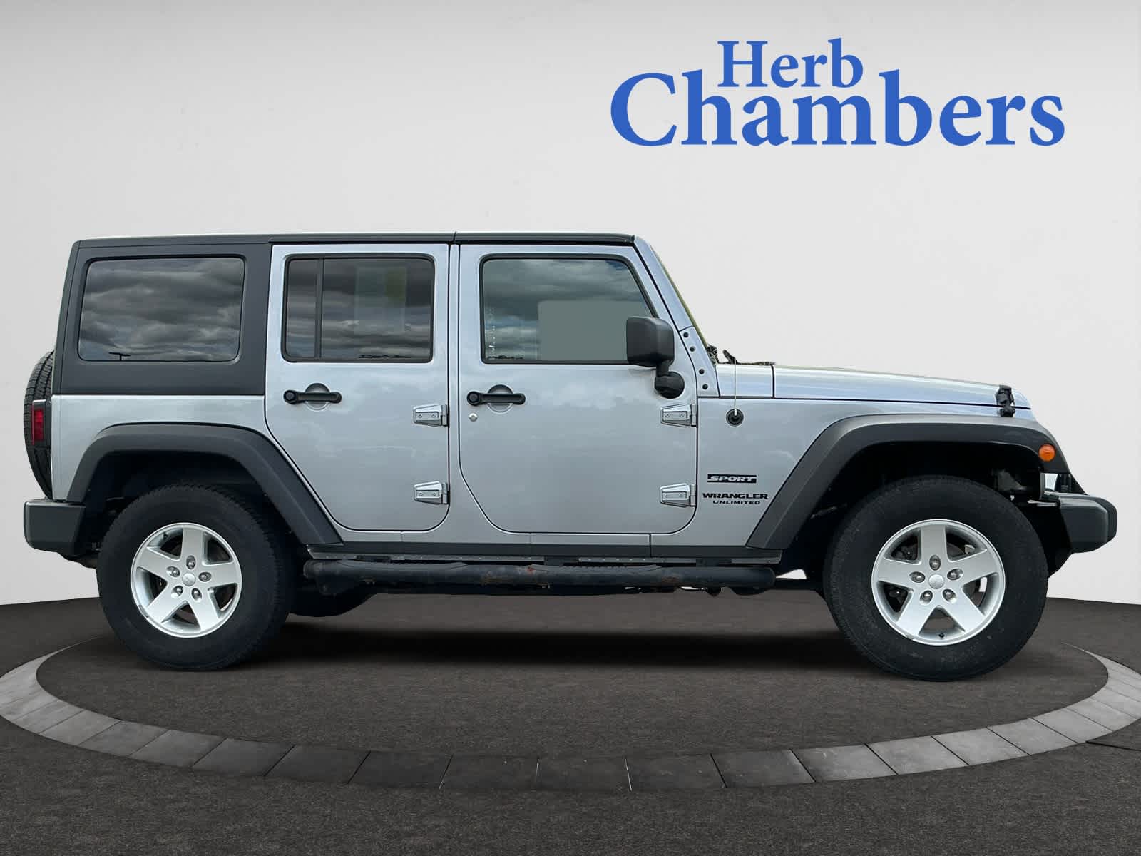 used 2015 Jeep Wrangler Unlimited car, priced at $16,998