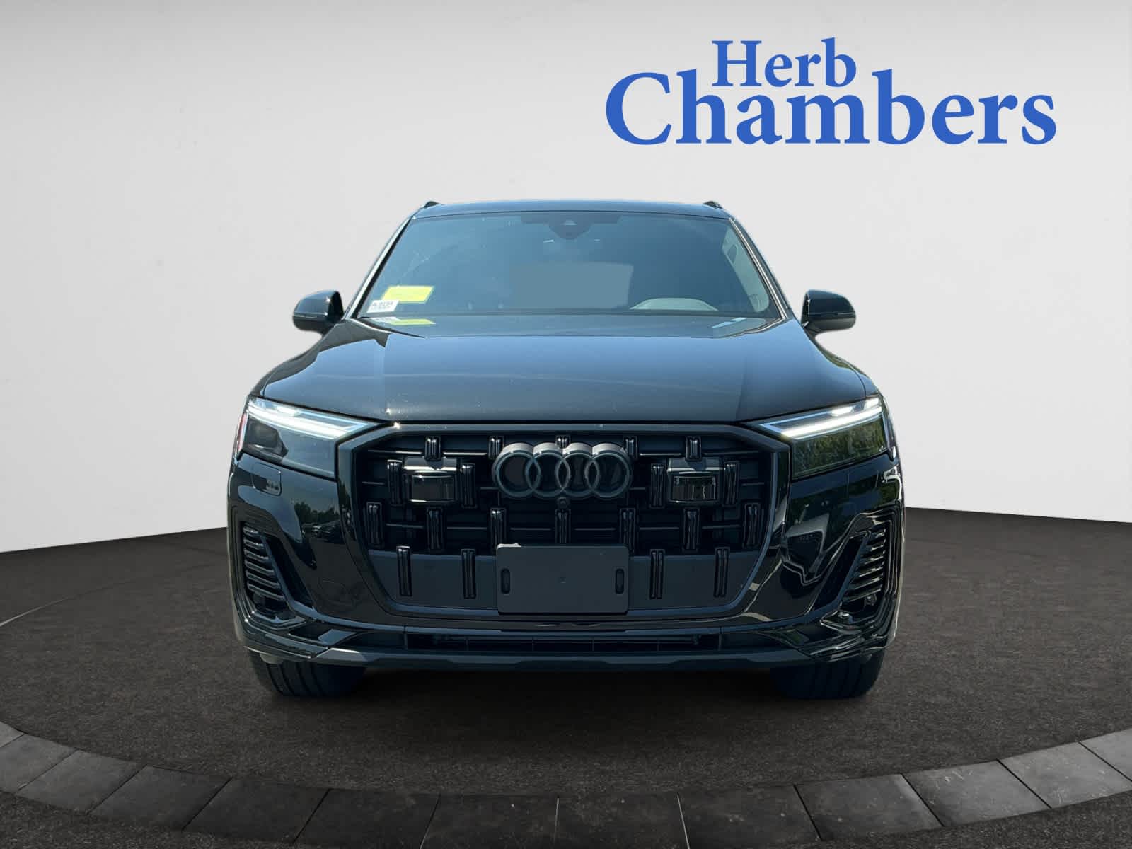 used 2025 Audi Q7 car, priced at $60,998