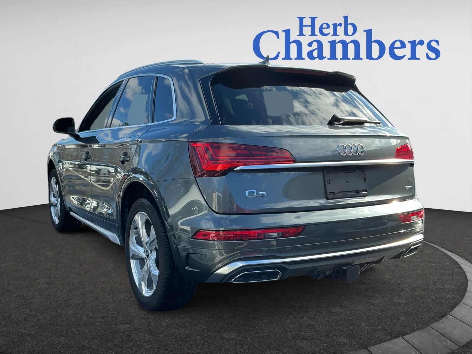 used 2022 Audi Q5 car, priced at $37,998