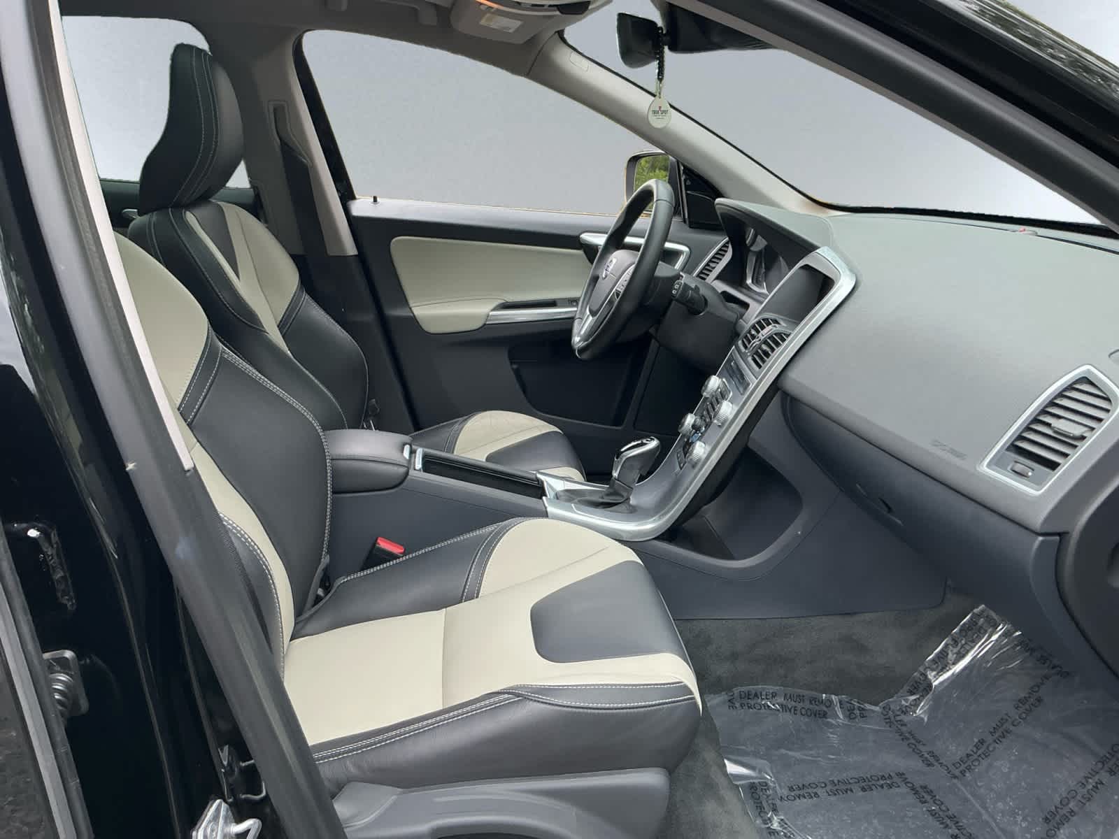used 2017 Volvo XC60 car, priced at $15,498