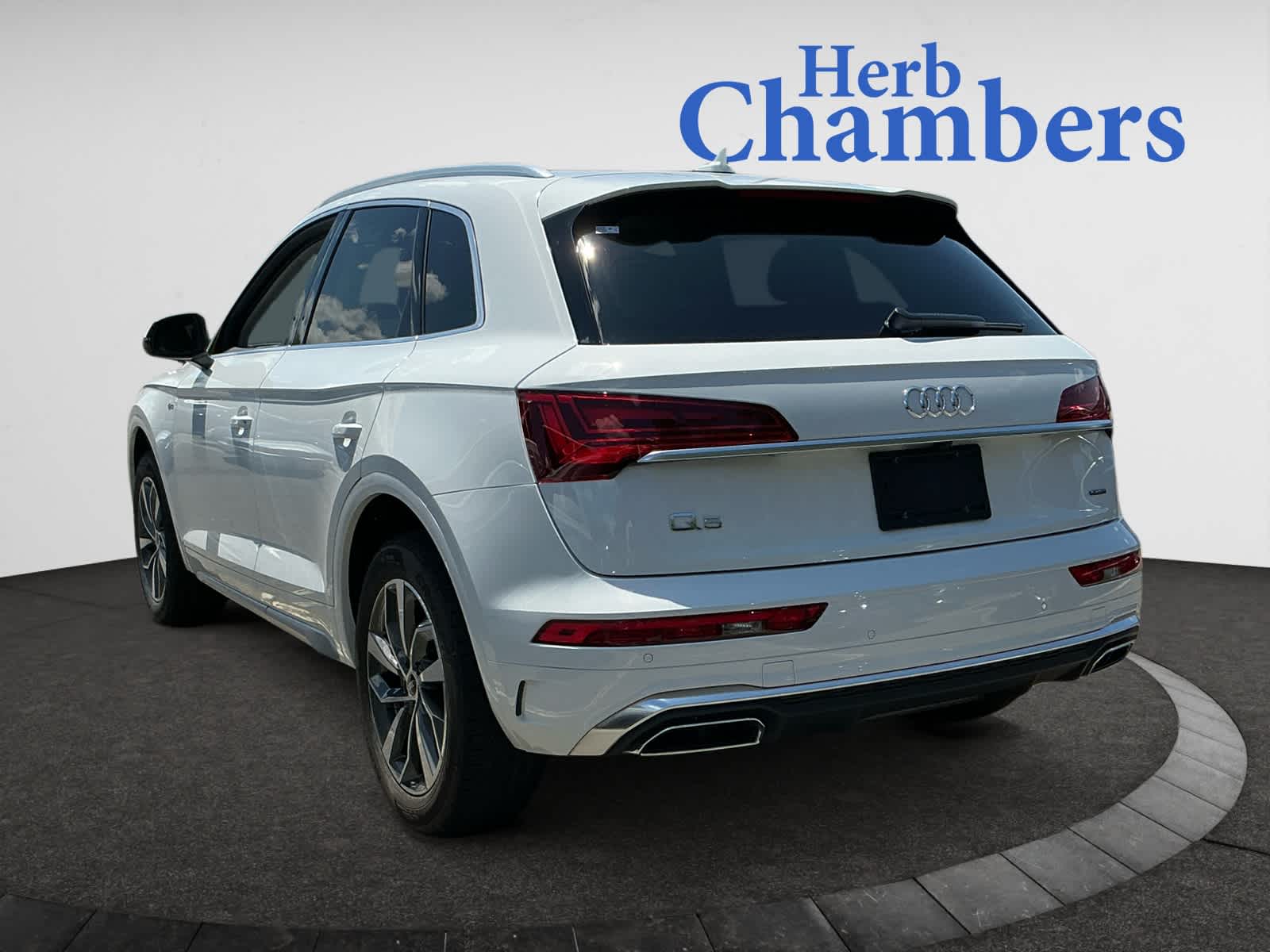 used 2023 Audi Q5 car, priced at $40,998