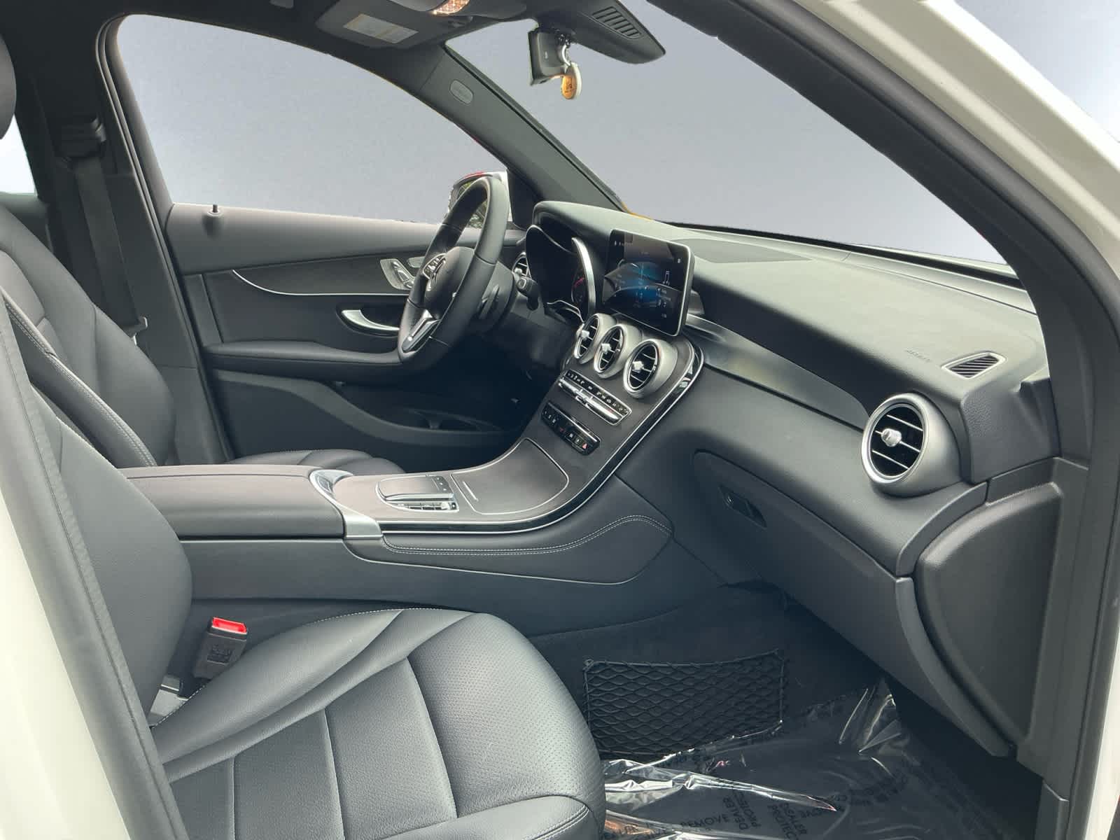 used 2020 Mercedes-Benz GLC 300 car, priced at $28,499